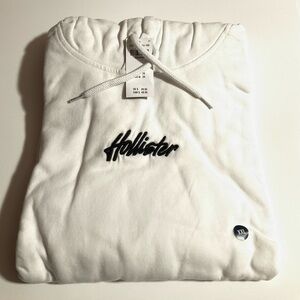 Hollister Classic White Sweatshirt